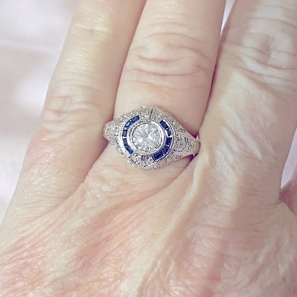 Jewelry - 5A & 925 Sterling See video! Antique Sapphire 925 & 5A vintage ring! 6-155